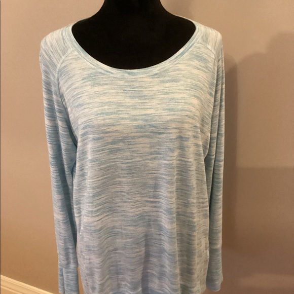 Champion Top - Picture 2 of 7